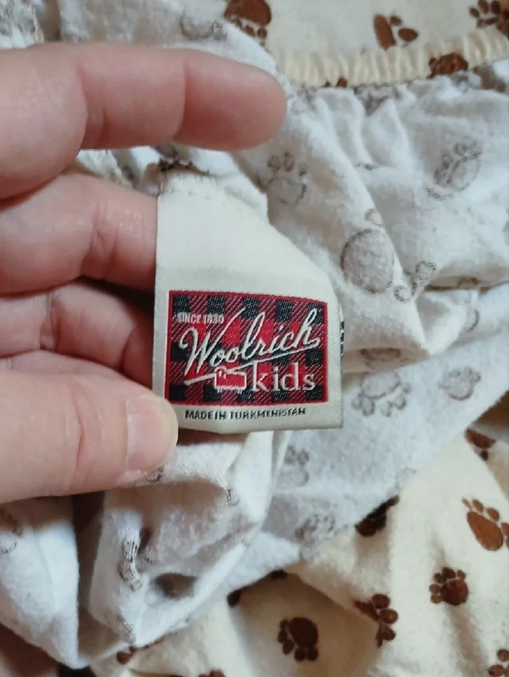 Woolrich Cream and Brown Paw Print Cotton Sheet